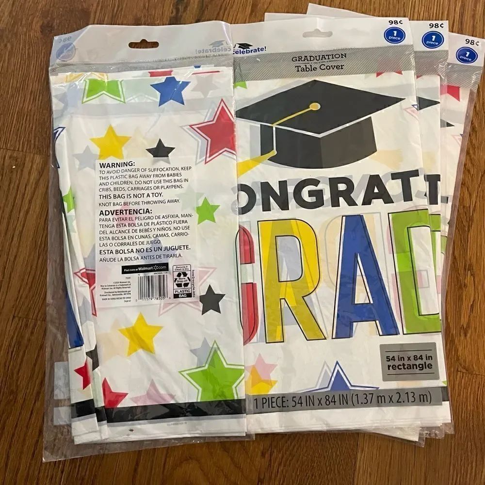 Graduation Tablecloth’s, Grad Cap Card Boxs, Table Runner, Stickers 10 t… - Picture 3 of 7